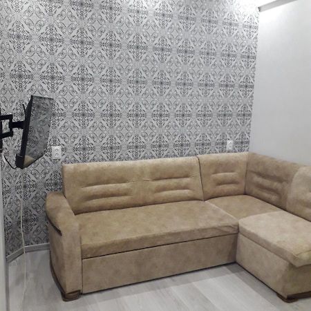 Комната Студия 1 Odesa Exterior photo